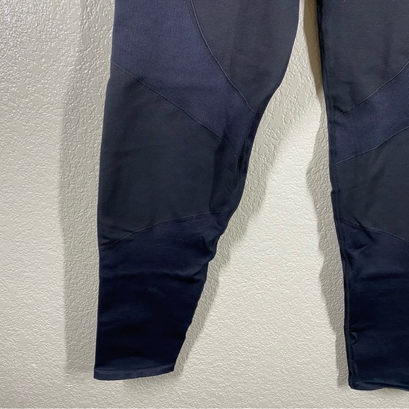 Thirdlove Flex Seamless Compression Legging - Picture 5 of 7